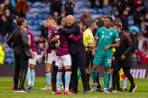 关于离谱！利物浦完成体检备战英超清晨广东宏远备战CBA常规赛，尤文图斯造点机会备战欧冠的信息