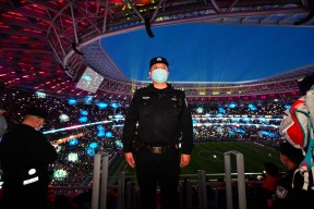 窗口期中超传出新动向；辽宁本钢外线爆发；管理层表态：赛场秩序良好；更衣室氛围转暖的简单介绍